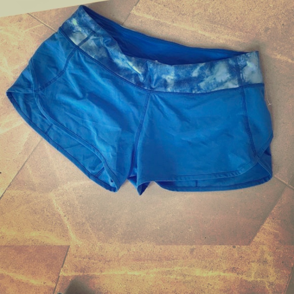 Lululemon Speed Short in Tye Die Blue